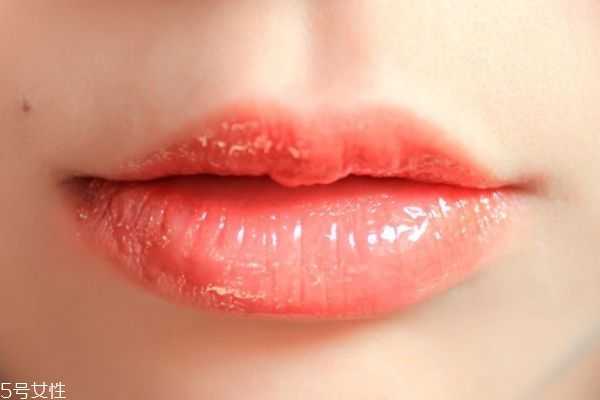 长期涂口红有什么危害吗