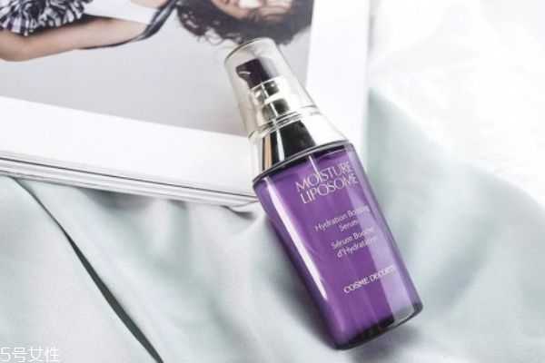 精华露和精华液的顺序