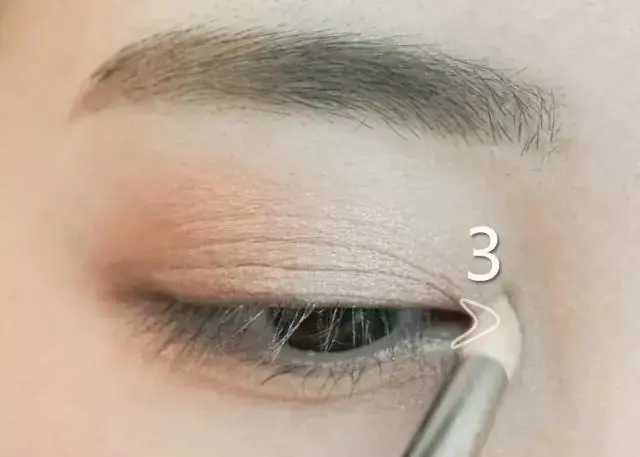 眼影怎么画好看又自然又漂亮?超实用的眼影画法分享
