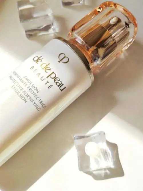 肌肤之钥是哪里的品牌？什么档次？