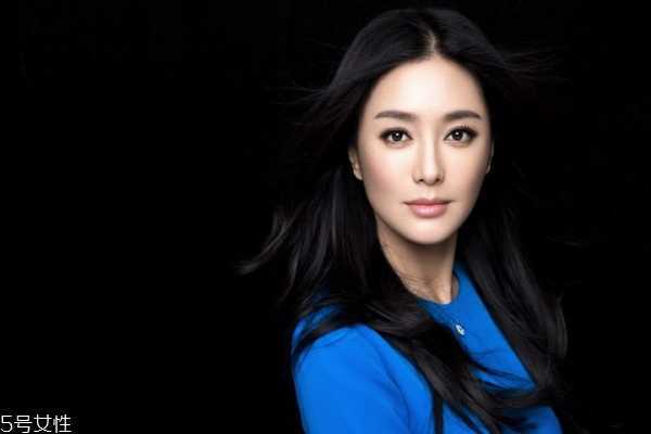 油性皮肤怎么洗脸最好 和油腻感说bye