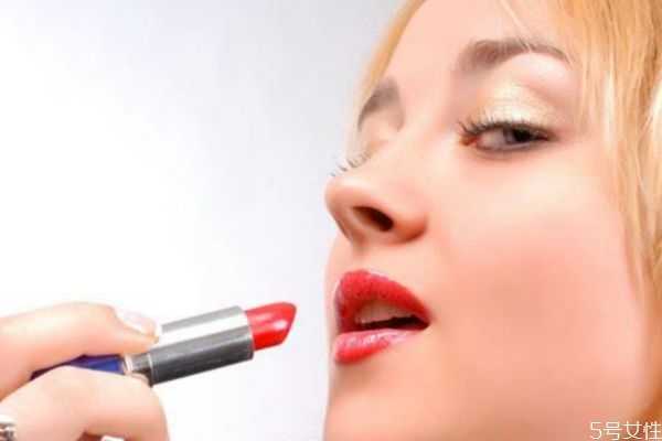 怎么知道口红有没有过期