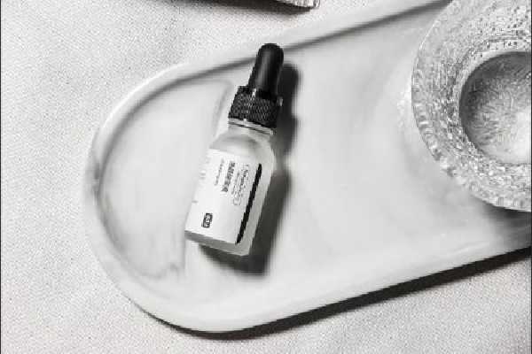 烟酰胺原液可以直接用吗