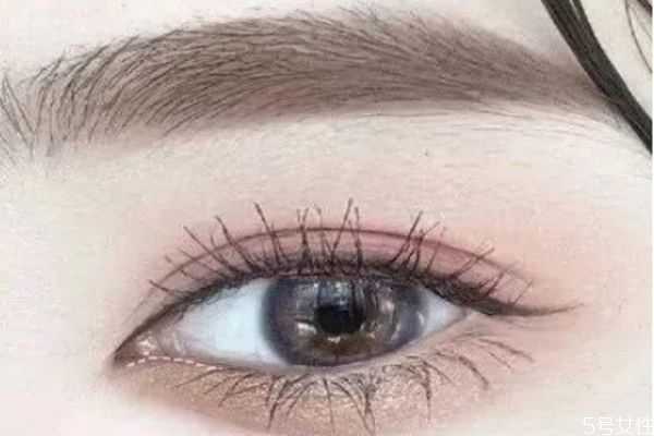 烫睫毛对睫毛有没有伤害?烫睫毛会伤睫毛吗 烫睫毛对睫毛有没有伤害?烫睫毛会伤睫毛吗