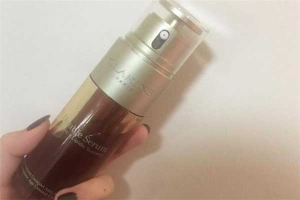 娇韵诗双萃精华适合油皮吗