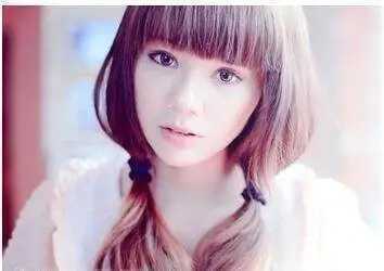 长脸适合高扎蓬松卷发马尾吗？分享适合长脸女士的9款发型