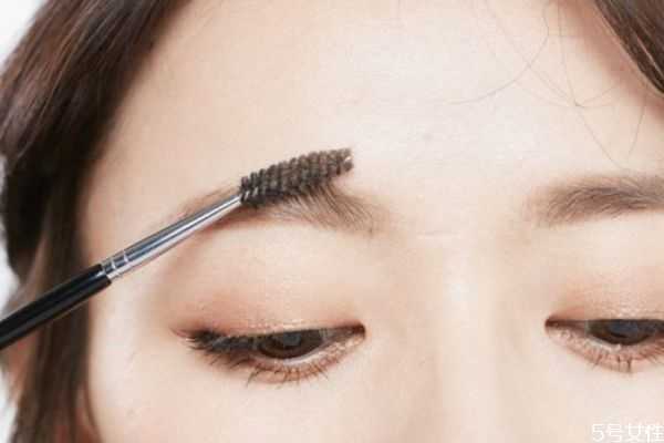 ​眉毛怎么画好看？如何根据脸型选择眉形