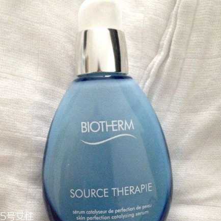 精华液什么成分最补水？精华液怎么用最补水