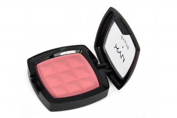 可以只画腮红不画眼影吗?眼影画腮红的步骤 可以只画腮红不画眼影吗?眼影画腮红的步骤