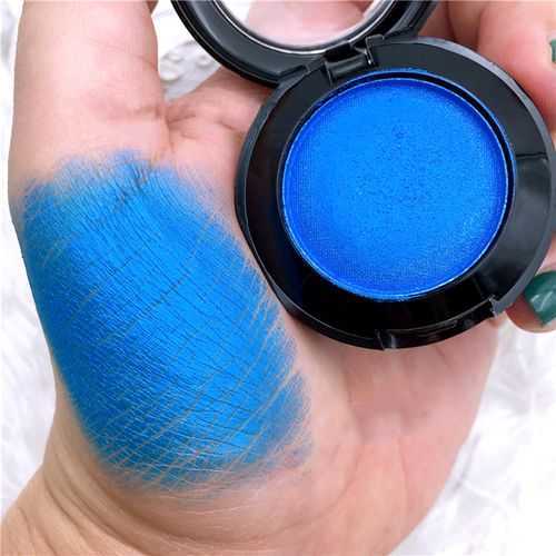 橘色眼影好看吗 橘色眼影好看吗