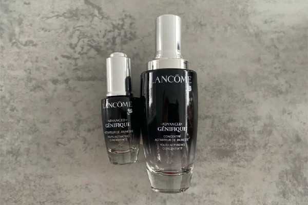 肌底液可以当乳液用吗？能和精华一起吗