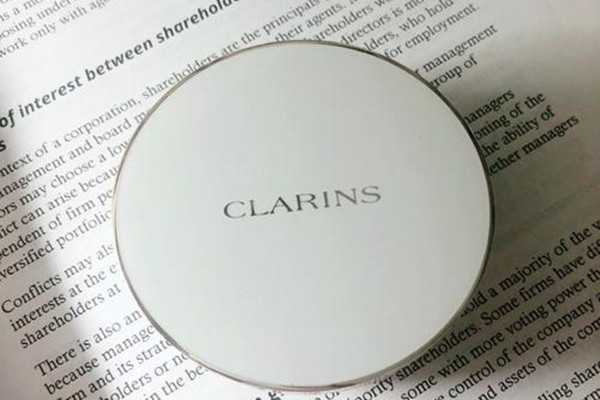 娇韵诗熬夜气垫滋润吗?娇韵诗熬夜气垫适合什么肤质 娇韵诗熬夜气垫滋润吗?娇韵诗熬夜气垫适合什么肤质