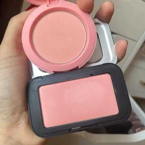 腮红的正确使用方法是什么