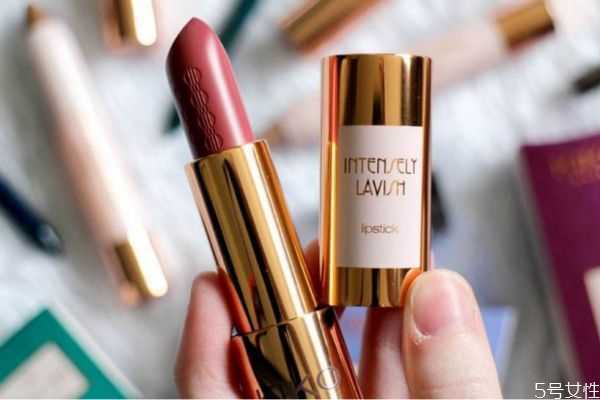 暂时不用的口红怎么保存？如何保存口红不过期