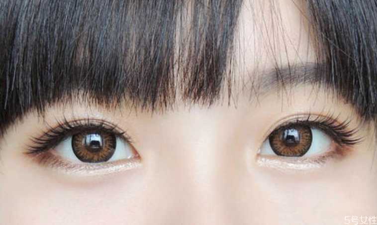 自己在家怎么卸假睫毛？快速卸掉嫁接睫毛的方法