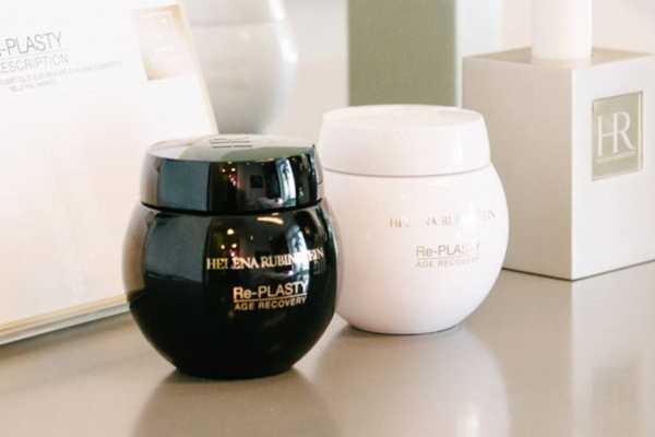 赫莲娜黑绷带可以消闭口吗 赫莲娜黑绷带可以消闭口吗