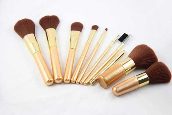 化妆刷一定要买吗 化妆刷一定要买吗