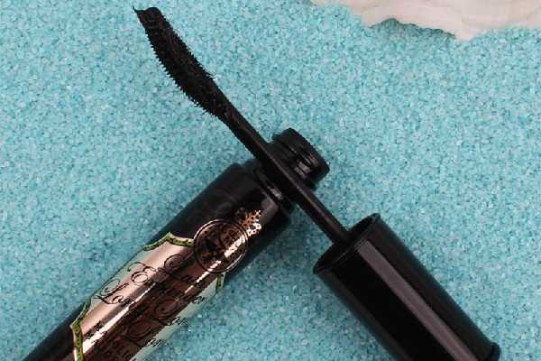 睫毛膏可以带上高铁吗