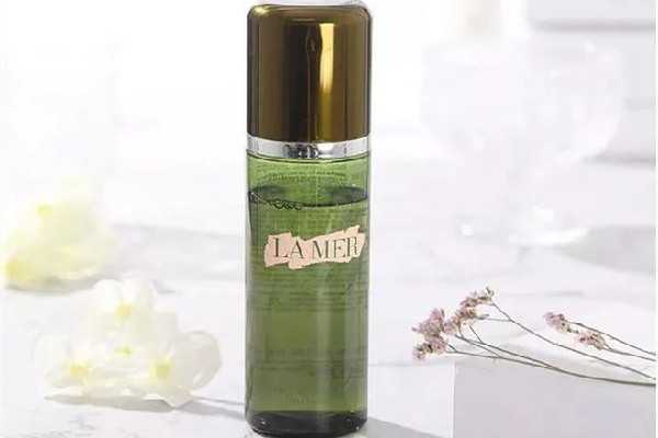 海蓝之谜精粹水适合于什么肤质