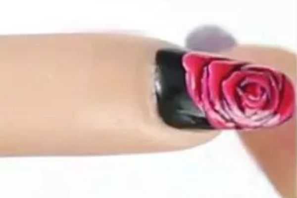 花朵美甲怎么做?小清新美甲教程图解 花朵美甲怎么做?小清新美甲教程图解