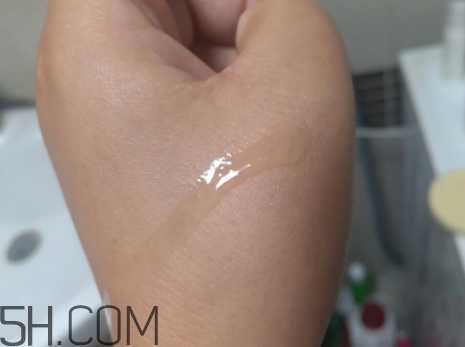 一叶子鲜补水柔肤水怎么样？一叶子鲜补水柔肤水好用吗？