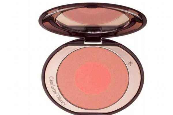 腮红橘色好看还是粉色 腮红橘色好看还是粉色