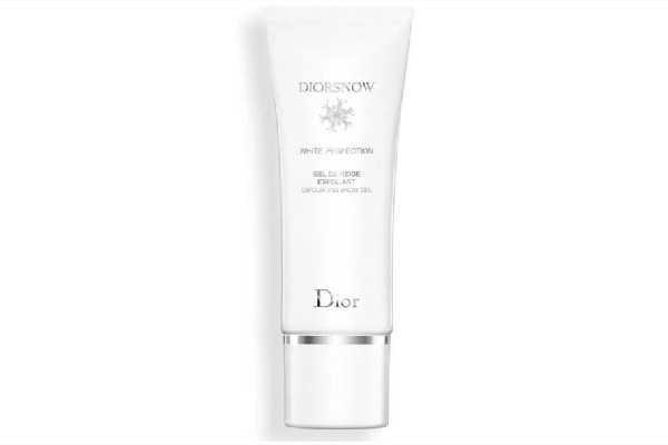 卸妆乳要在脸上停留多久