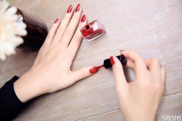 美甲做完太长还可以剪短么？做好美甲还能修剪吗