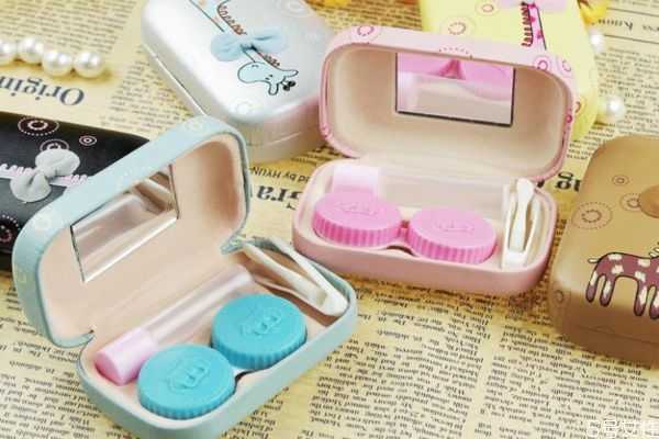 新买的美瞳伴侣盒怎么清洗 新买的美瞳伴侣盒怎么清洗