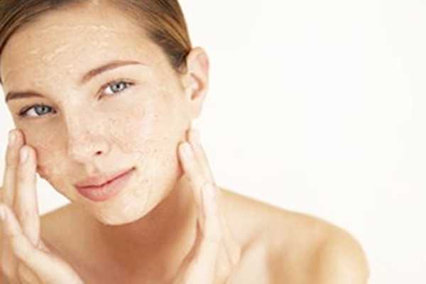 去角质敏感肌肤能用吗 敏感肌如何正确去角质