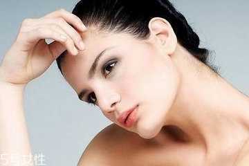 美白精华用前要去角质吗？美白精华用在哪一步