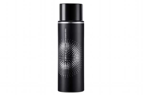 用完定妆喷雾还要用散粉吗 用完定妆喷雾还要用散粉吗