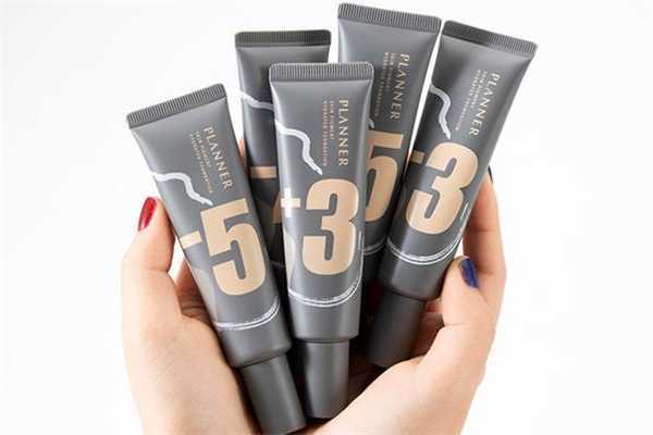 珀兰娜绘画粉底液好用吗