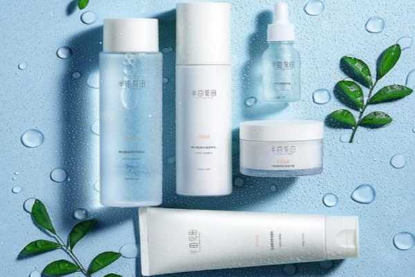 半亩花田是不是国产的?什么档次? 半亩花田是不是国产的?什么档次?