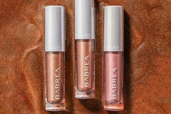 高光液怎么上妆比较自然？适合什么肤质的人使用