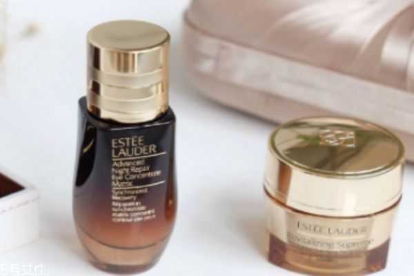 雅诗兰黛护眼精华和眼霜哪个好用 雅诗兰黛护眼精华和眼霜哪个好用
