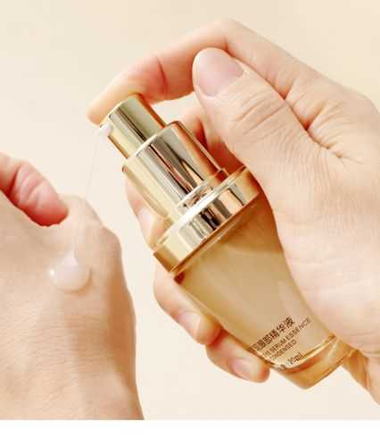 眼部精华能单独使用吗