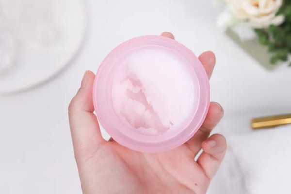 卸妆膏能天天用吗？卸妆膏能当洗面奶吗