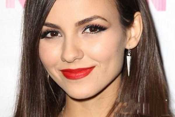 国字脸适合什么眉形？适合国字脸的眉毛有什么特点