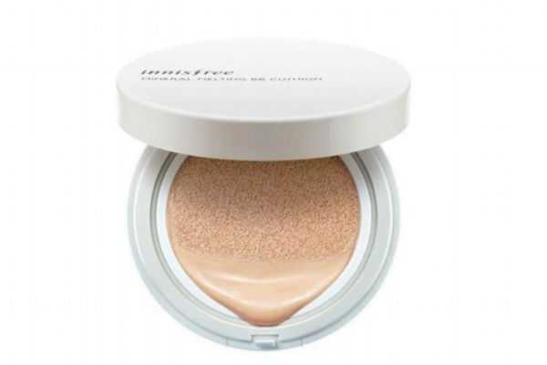 怎么使用气垫补妆？补妆可以直接擦气垫吗