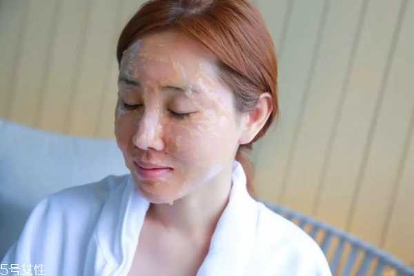 泡泡清洁面膜的原理