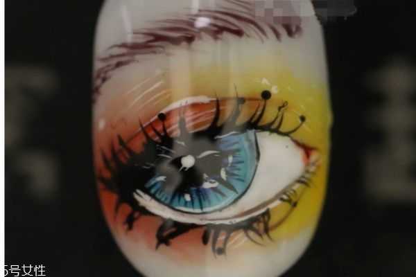 卡通手绘美甲怎么做？动物图案卡通美甲怎么做