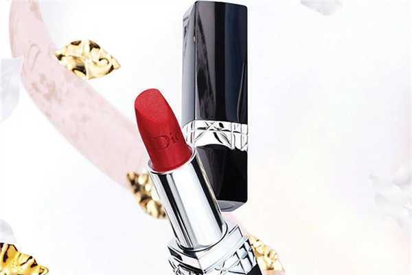 迪奥口红哪款最受欢迎 迪奥口红丝绒和哑光哪个好