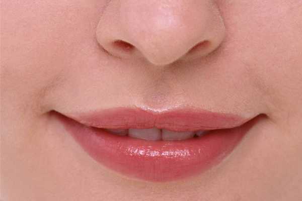 嘴唇发乌怎么改善