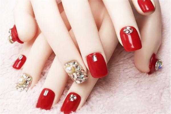 美甲怎么护理?美甲能保持多久 美甲怎么护理?美甲能保持多久