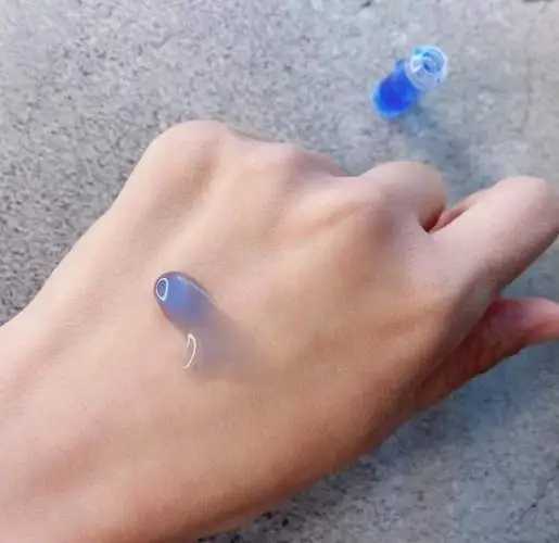 精华液可以涂手吗？