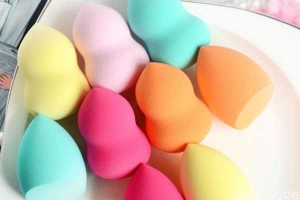 化妆海绵需要打湿再用吗