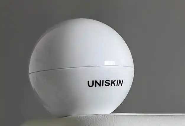 眼皮上可以抹眼霜吗 眼皮上可以抹眼霜吗