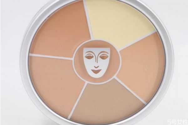 腮红的收缩色和膨胀色区别 腮红的收缩色和膨胀色区别