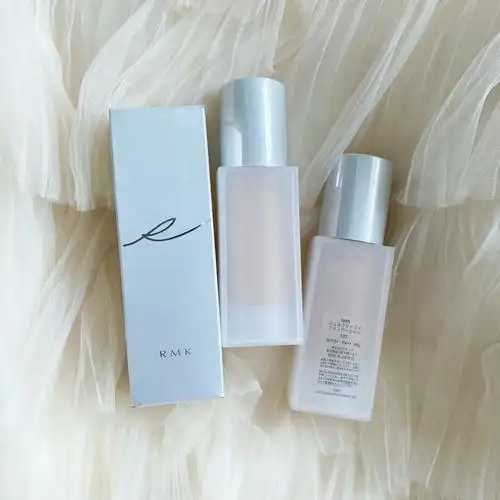 长期擦粉底霜会使皮肤变老吗